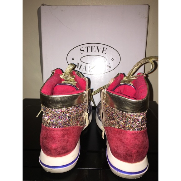 Steve Madden Sneaker - Picture 3 of 8